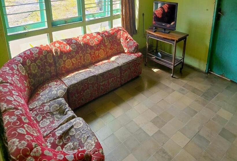 Spot On 94129 Hotel Agung Banjarnegara