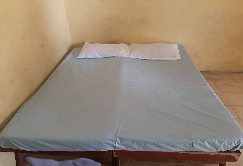 Spot On 94129 Hotel Agung Banjarnegara