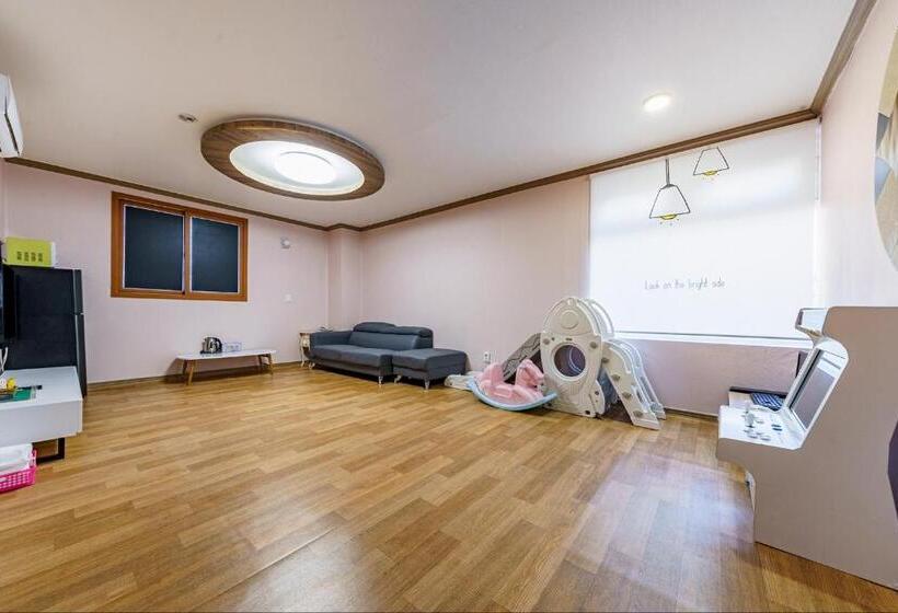 Valentine Hot Spring Motel