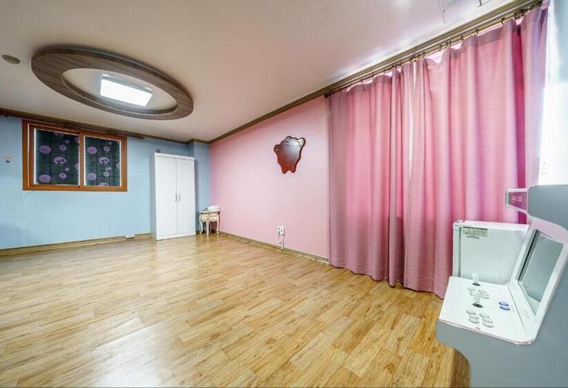 Valentine Hot Spring Motel