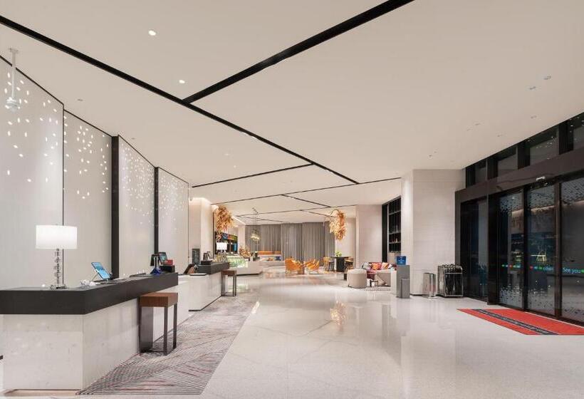 佛山三龙湾希尔顿欢朋酒店