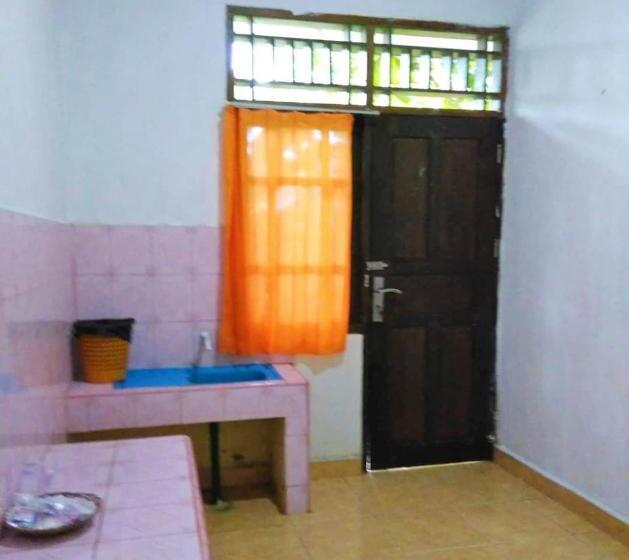 هاستل Penginapan Najwa Indah