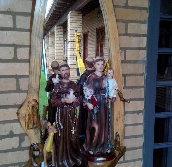 ユースホステル Posada Recanto Minguero