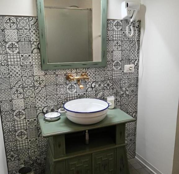 ベッドアンドブレックファースト Il Glicine