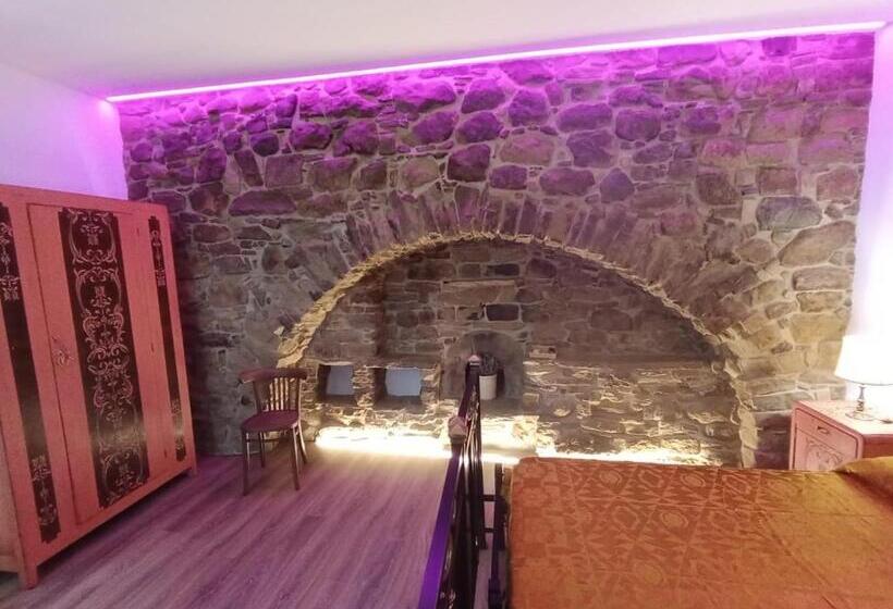 ベッドアンドブレックファースト Il Glicine