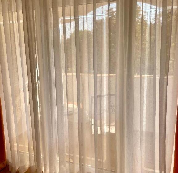 住宿加早餐  Julianna Vendégház