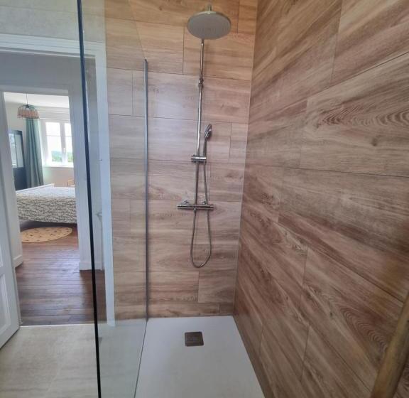 住宿加早餐  La Maison Du Mont