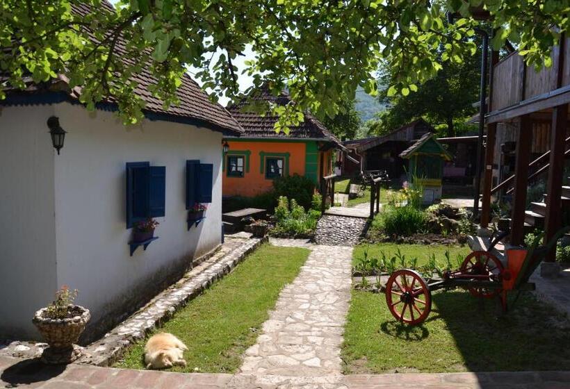 تختخواب و صبحانه Terzica Avlija