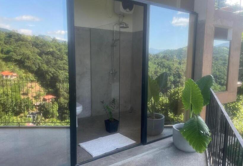 Bed and Breakfast The Terrace 129