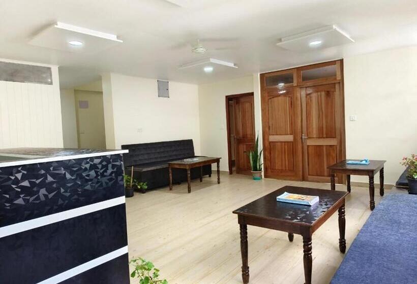 Bb 15 Hotel & Residences