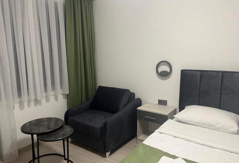 Hotel хотел лилия