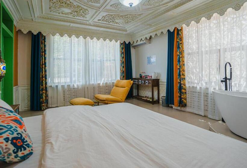 Hotel 达卜·九宿民宿