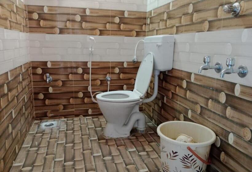 Bagavathy Hotel Aala