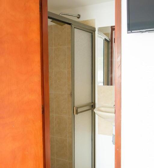 בית מלון כפרי Betell 7