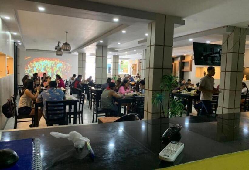 هتل Campestre Don Robert