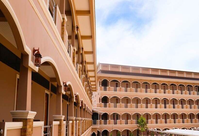 ホテル Capital O 75521 Sang Siri Apartment