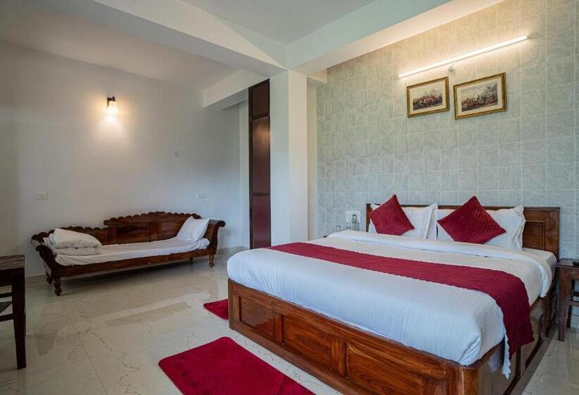 Отель Captain Resorts