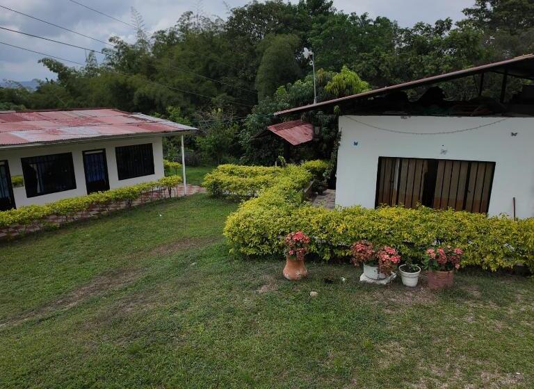 ホテル Centro Vacacional La Colina