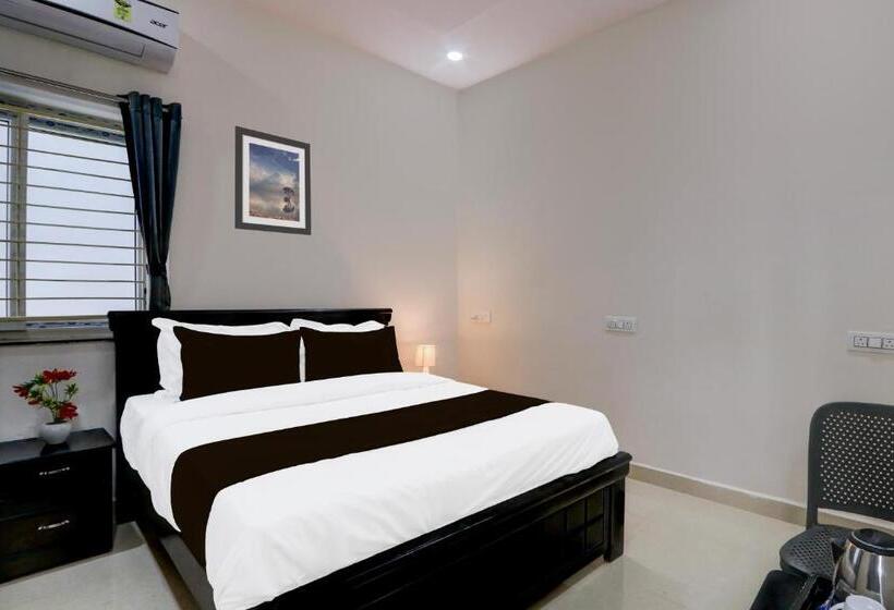 Super Hotel O Adibatla