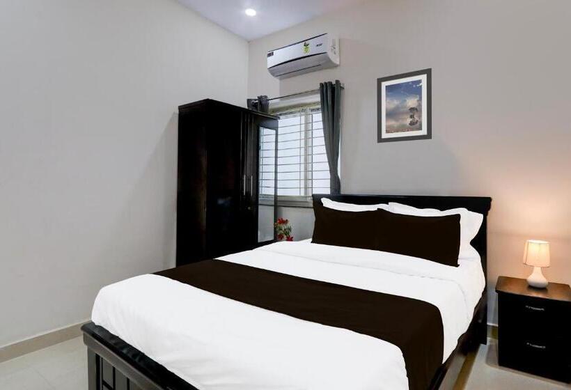 Super Hotel O Adibatla