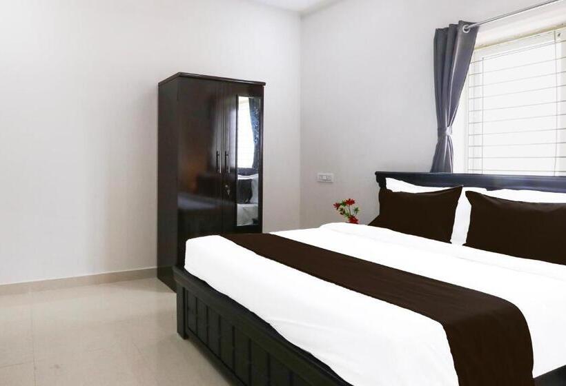 Super Hotel O Adibatla