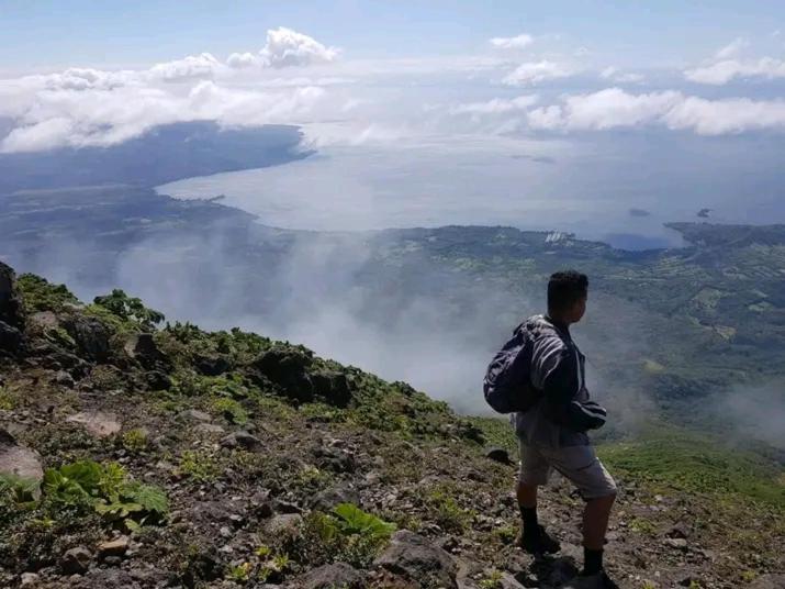 胶囊酒店 Mamacita Cafe House