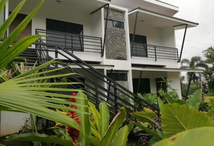 فنادق الكبسولة Scala Inn