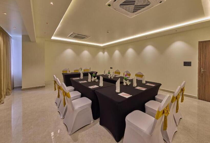 בית מלון כפרי Grand Continent Mysore A Sarovar Portico Affiliate