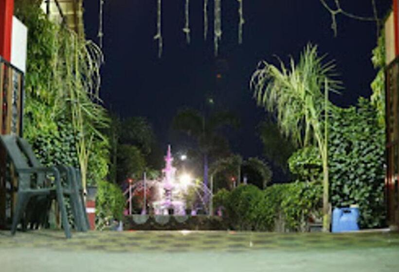 فندق Green Valley Resort