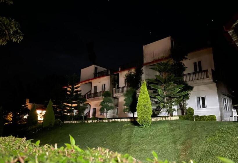 ホテル Hidden Nature Resort