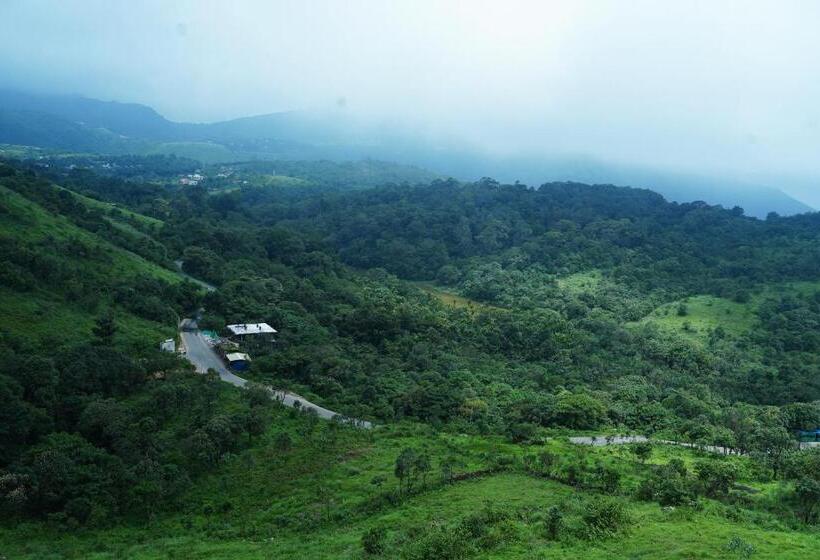 בית מלון כפרי Honey Comb