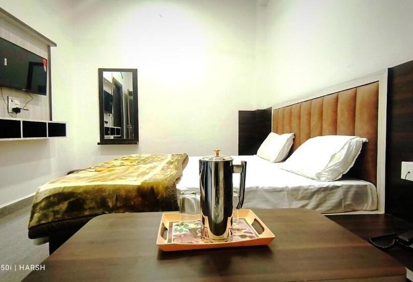 בית מלון כפרי Mahaveer