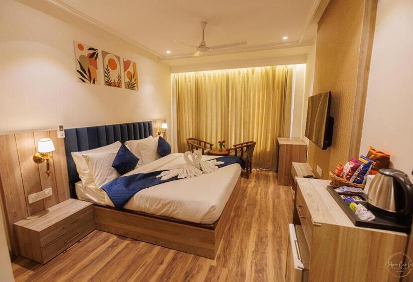 Mannat Residency By Io Hotels Near Golden Temple