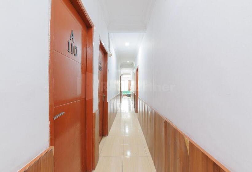 فندق My Home2 Mall Ciputra Cibubur Redpartner