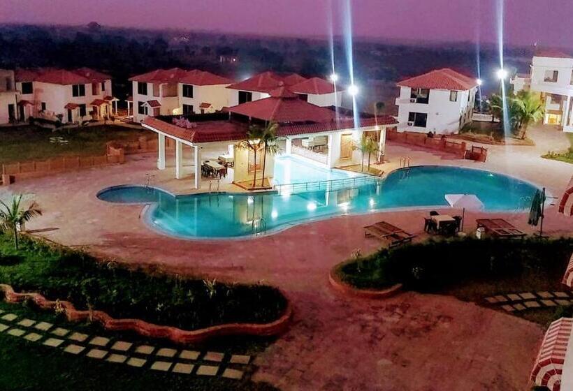 בית מלון כפרי Orchha Club And Resort   Ocr
