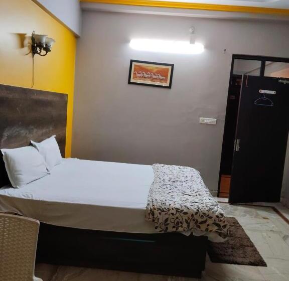 호텔 Vibrant Inn   A Boutique Stay