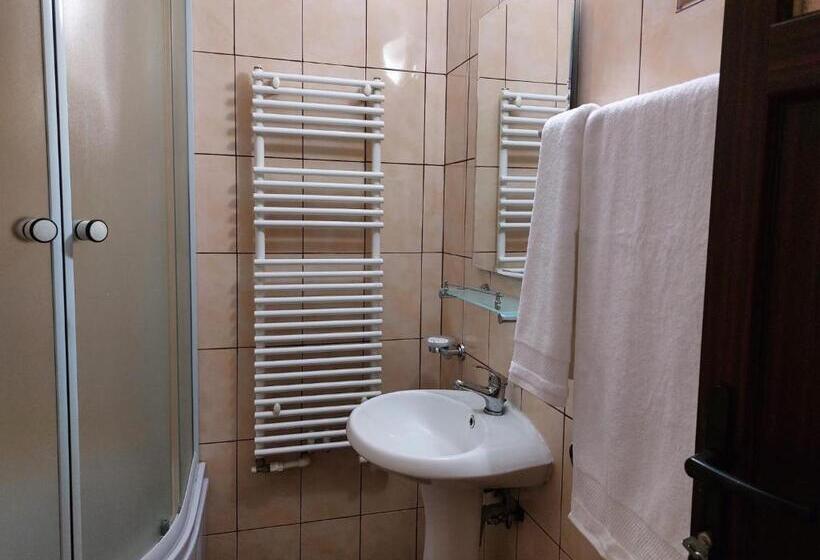 Отель Roua Muntilor