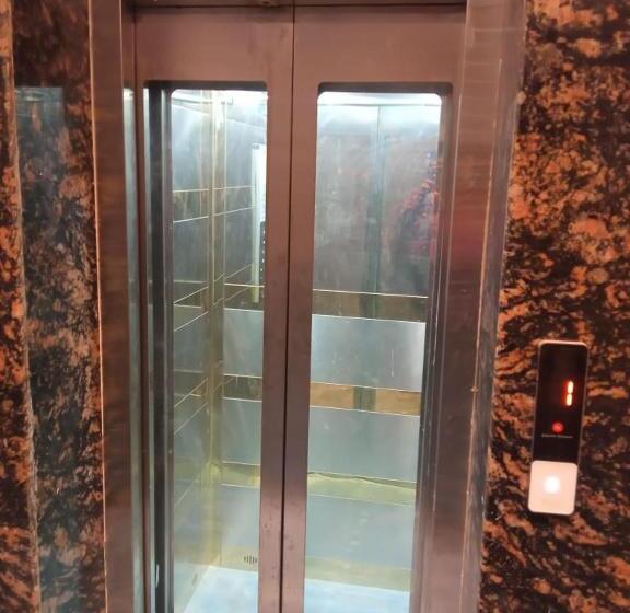 Отель Shri Shyama Shyam Dham