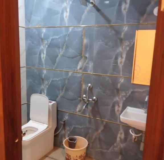 Отель Shri Shyama Shyam Dham