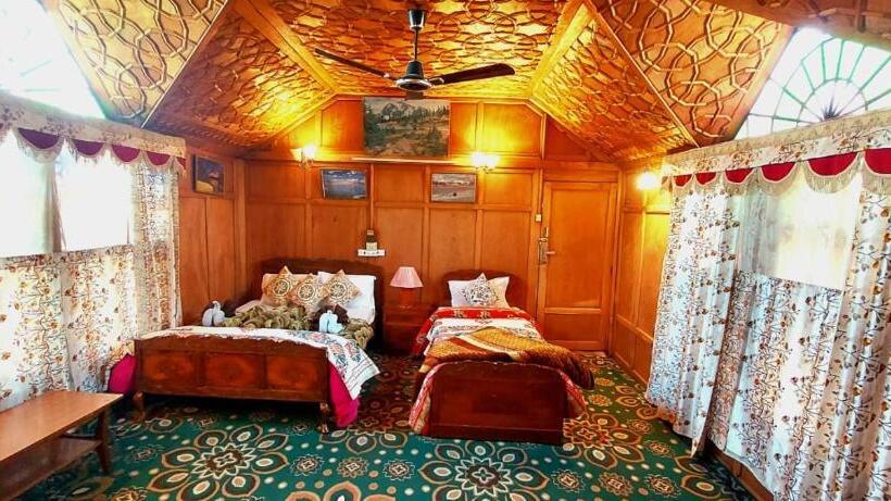 ホテル Srinagar Tourism Group Of House Boats