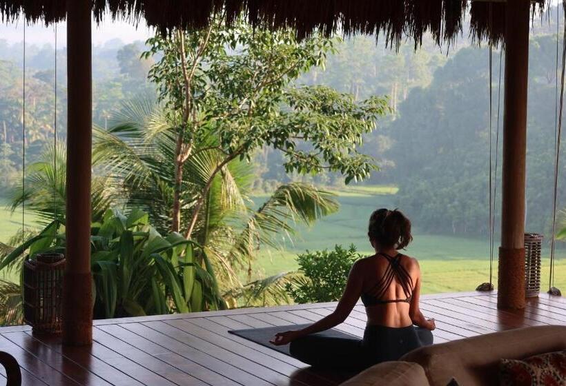 فندق Tekanda Lodge