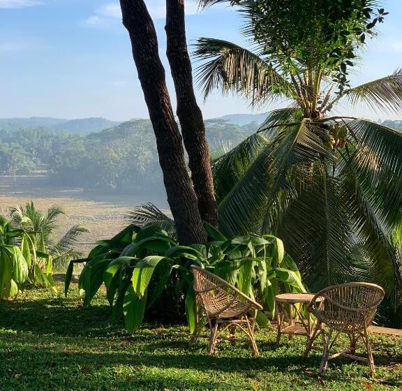 فندق Tekanda Lodge