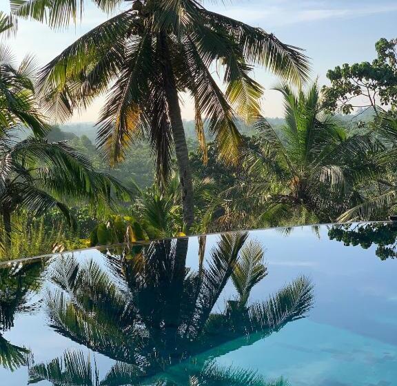 فندق Tekanda Lodge