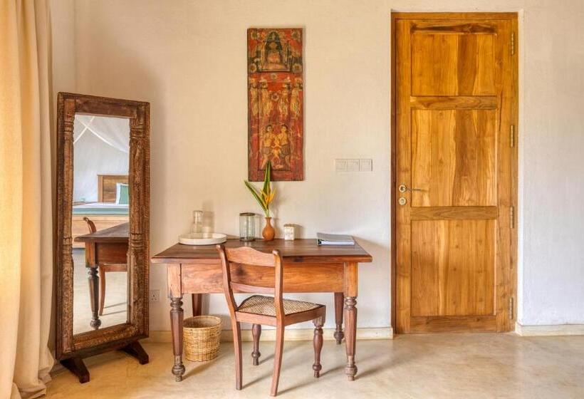 فندق Tekanda Lodge