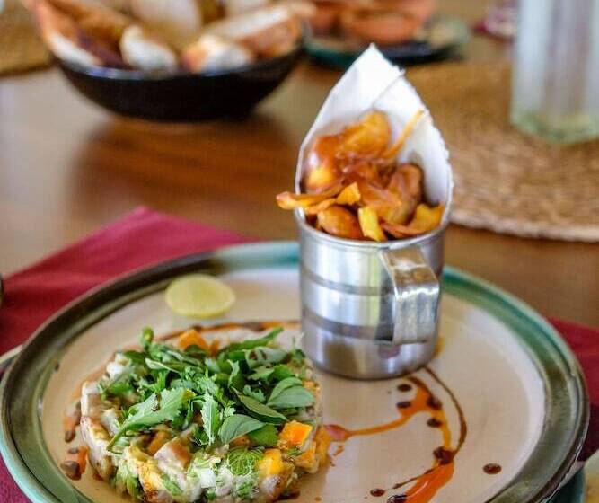 فندق Tekanda Lodge