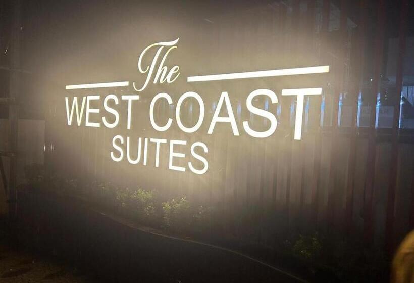 בית מלון כפרי The West Coast