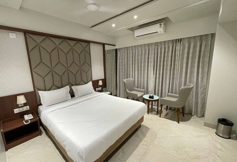 בית מלון כפרי The West Coast