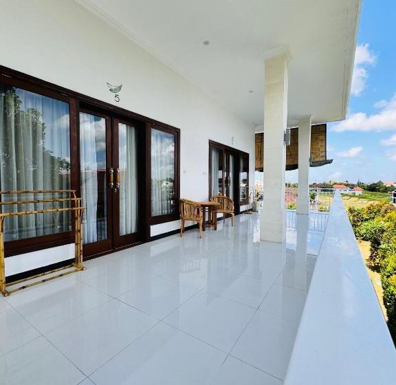 בית מלון כפרי Unique Canggu Guest House