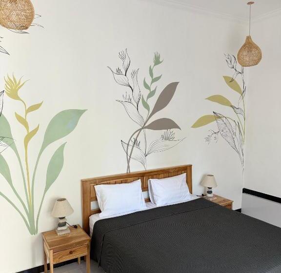 בית מלון כפרי Unique Canggu Guest House