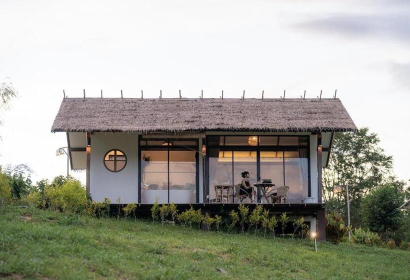 Hotel Utopua Resort Nan ยูโทปัวว์ รีสอร์ท น่าน